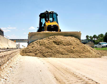 Above: Dozer Operator Adam Rutledge works on Rangers design-build widening job on I-95 in St. Lucie County. (Photo by Carl Thiemann)